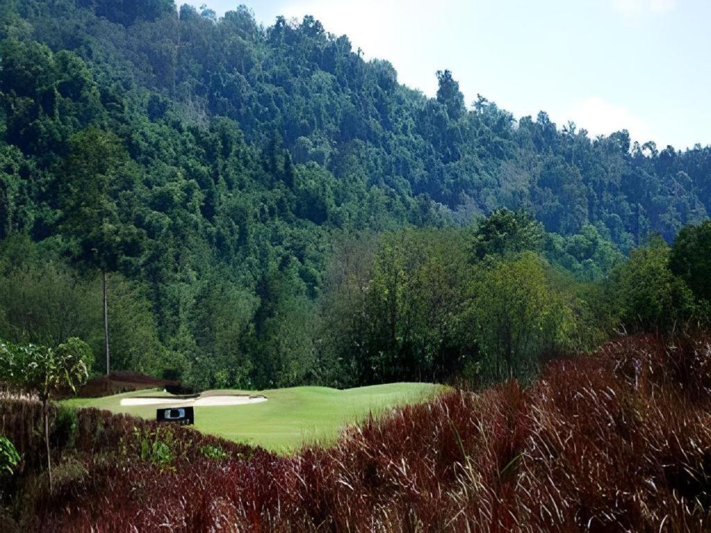 Royal Hills Golf Resort & Spa Nakhon Nayok Esterno foto